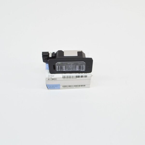63267176934 - NEW BMW X5 E70 LICENSE PLATE LIGHT 63267176934