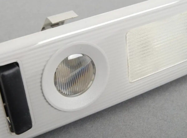 63318366434 - NEW BMW 5 E39 REAR RIGHT READING LIGHT 8366434 63318366434 ORIGINAL