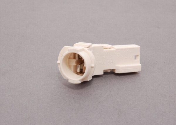 63318379392 - Genuine BMW E46 63318379392 Bulb Socket
