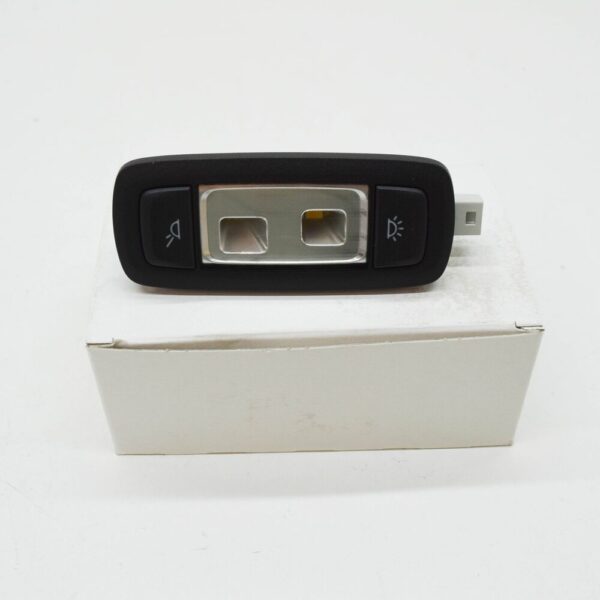 63319390891 - NEW BMW 5 TOURING G31 LH PANORAMA GLASS ROOF INTERIOR LIGHT 63319390891 ORIGINAL
