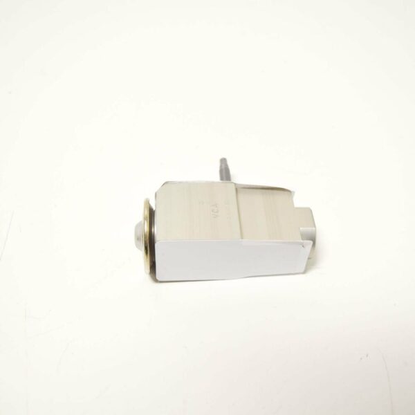 64119496915 - NEW BMW 5 G30 EXPANSION VALVE 64119496915 OEM