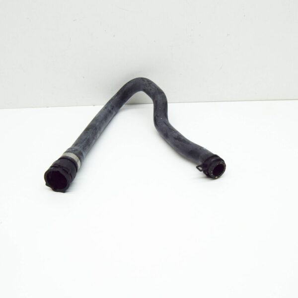 64213400395 - BMW X3 E83 Additional Water Pump Inlet Pants 64213400395 3400395 NEW GENUINE