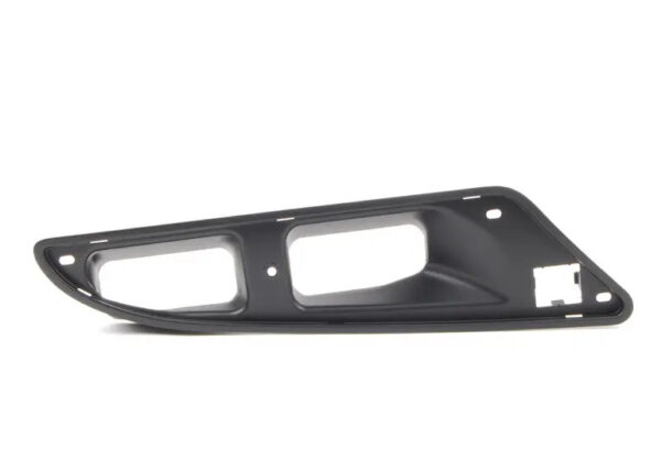 64228383676 - New Genuine BMW 7 Series E38 Front Indirect Fresh Air Grille Housing 8383676 OEM