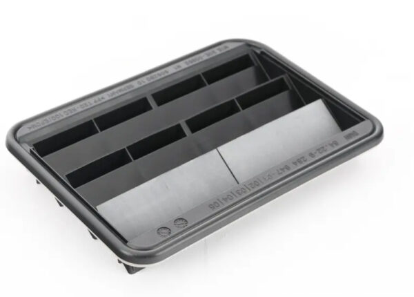 64229284647 - NEW BMW 4 COUPE F82 REAR BODY VENTILATION GRILLE 9284647 64229284647 GENUINE