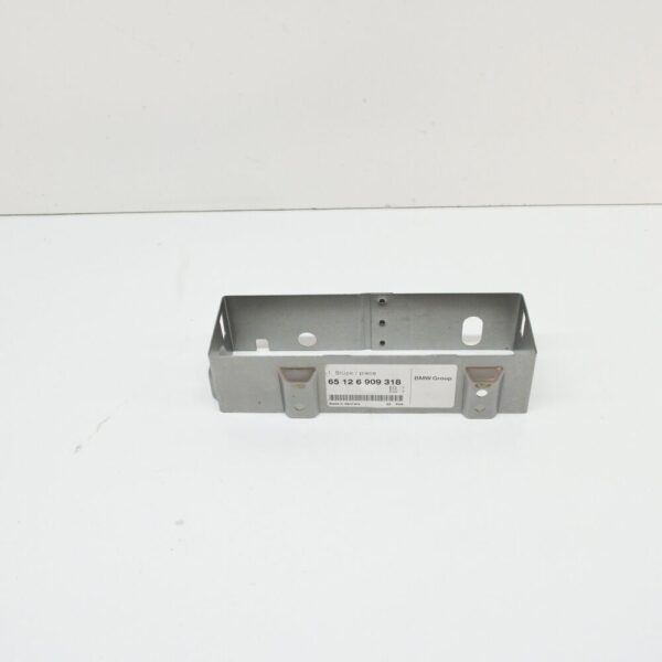 65126909318 - Mount for CD changers for BMW 5 E60 6909318 65126909318 NEW ORIGINAL