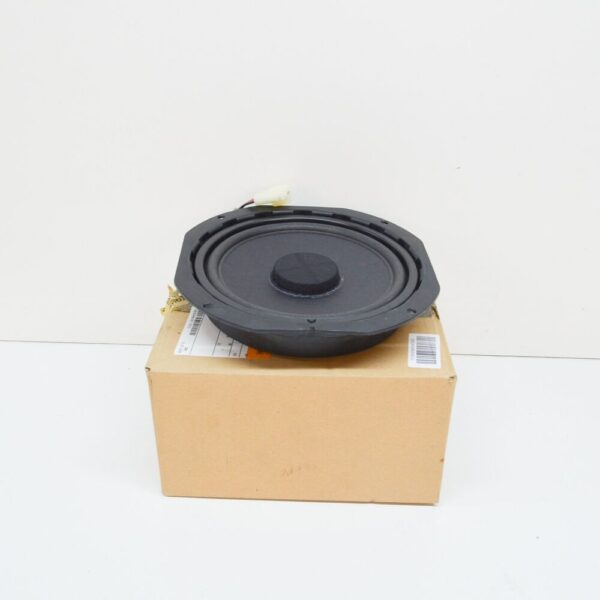 65138378552 - BMW 3 Series E46 hi-fi system Harman Kardon subwoofer 8378552 65138378552 new