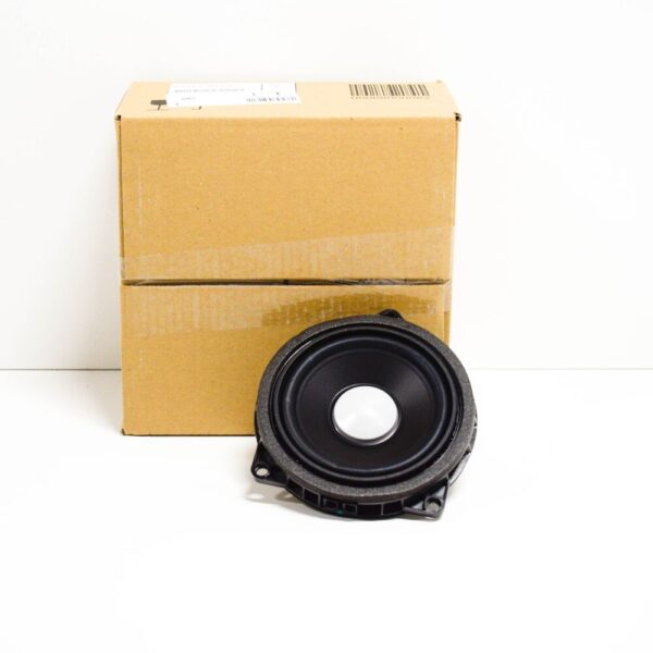 65139364956 - NEW BMW 3 F30 REAR RIGHT DOOR SOUND SPEAKER 65139364956 2013 ORIGINAL