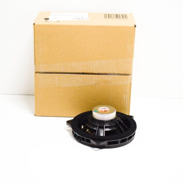 65139364956 - NEW BMW 3 F30 REAR RIGHT DOOR SOUND SPEAKER 65139364956 2013 ORIGINAL