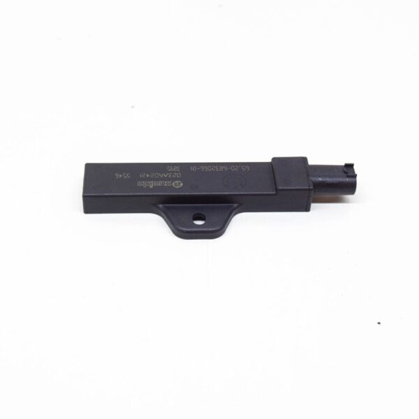 65206832066 - NEW BMW 1 EXTERIOR KEYLESS ENTRY AERIAL ANTENNA 6832066 65206832066 ORIGINAL