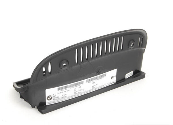 65829226386 - BMW Genuine E90 E92 E93 E60 E61 E64 E63 Drive Screen Sunshade Cover 9226386