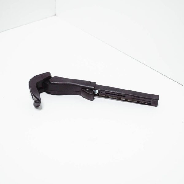 72117330782 - NEW BMW 3 E92 FRONT RIGHT SEAT BELT HEIGHT ADJUSTER 72117330782 7330782 ORIGINAL