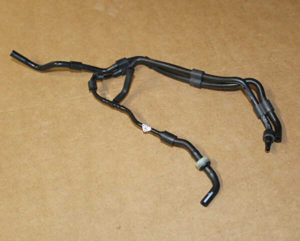 04L131051D - NEW ŠKODA RAPID NH MOTOR VACUUM HOSE 04L131051D ORIGINAL