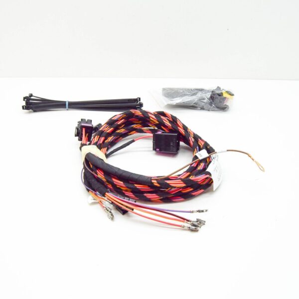 3V0055204C - SKODA SUPERB MK3 TOW HITCH WIRING HARNESS 3V0055204C NEW GENUINE