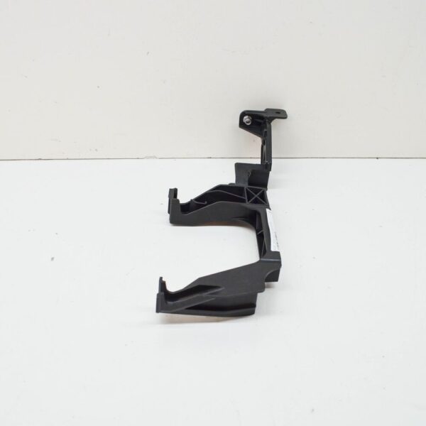 3V0805307 - NEW ŠKODA SUPERB MK3 3V LEFT JACK HOLDER BRACKET COPPING 3V0805307 GENUINE