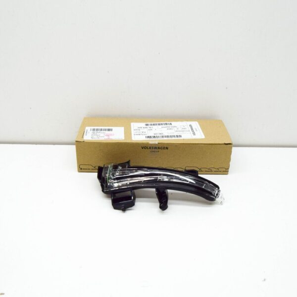 3V0949101 - ŠKODA SUPERB MK3 door mirror front left indicator 3V0949101 new original