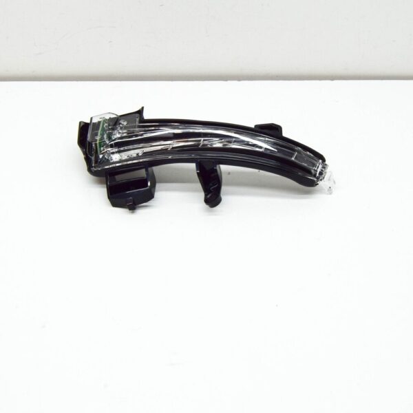 3V0949101 - ŠKODA SUPERB MK3 door mirror front left indicator 3V0949101 new original