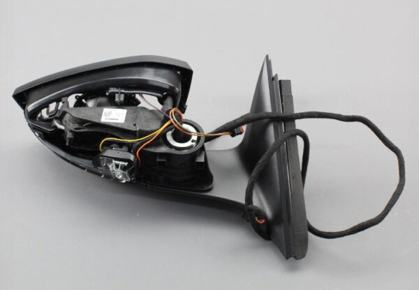 3V2857508H - NEW SKODA SUPERB MK3 3V FRONT RIGHT SIDE WING MIRROR RHD 3V2857508H ORIGINAL
