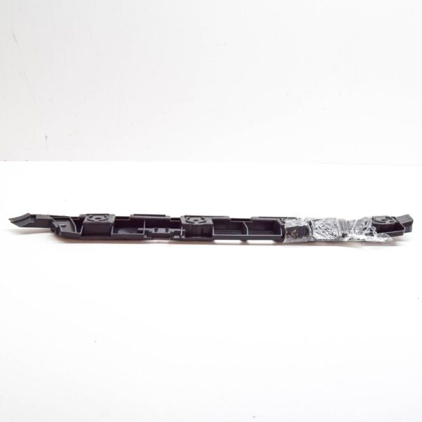 3V9807394 - SKODA SUPERB MK3 REAR RIGHT BUMPER GUIDE PROFILE 3V9807394 NEW