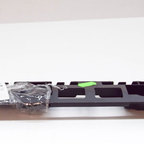 3V9807394 - SKODA SUPERB MK3 REAR RIGHT BUMPER GUIDE PROFILE 3V9807394 NEW