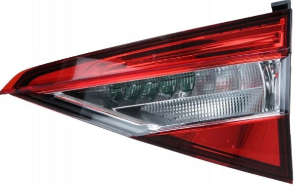 3V9945308B - NEW ŠKODA SUPERB MK3 ESTATE RIGHT REAR INNER TAILLIGHT LHD 3V9945308B ORIGINAL