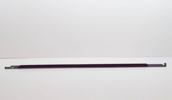 575837476D - SKODA KAROQ NU FRONT RIGHT OUTER WINDOW APERTURE SEAL 575837476DJV1 NEW GENUINE