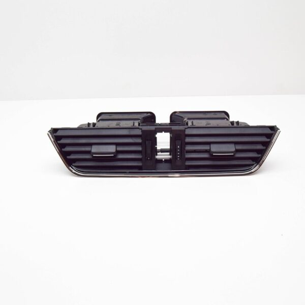 5E0820951CZLL - ŠKODA OCTAVIA 5E MK3 Center Dashboard Air Vent 5E0820951CZLL NEW GENUINE