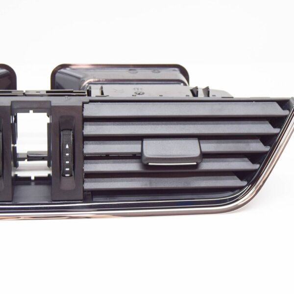 5E0820951CZLL - ŠKODA OCTAVIA 5E MK3 Center Dashboard Air Vent 5E0820951CZLL NEW GENUINE