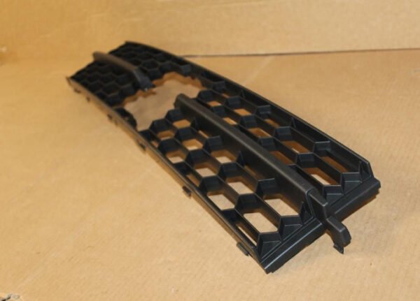 5E0853677G - ŠKODA OCTAVIA 5E MK3 Front Bumper Lower Radiator Grille 5E0853677G9B9part