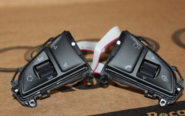 5E0919719AWHS - NEW ŠKODA OCTAVIA 5E MK3 STEERING WHEEL MULTIF. ORIGINAL 5E0919719AWHS SWITCHES