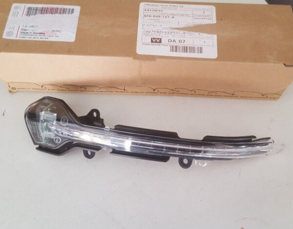 5F0949101A - NEW SEAT ARONA KJ FRONT LEFT DOOR MIRROR ROTARY DISPLAY 5F0949101A ORIGINAL