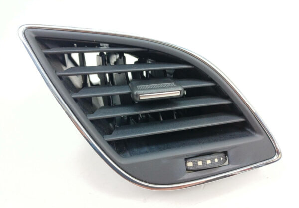 5F1820902FYMS - New SEAT LEON 5F1 Front Dashboard Right Air Vent LHD 5F1820902FYMS Genuine