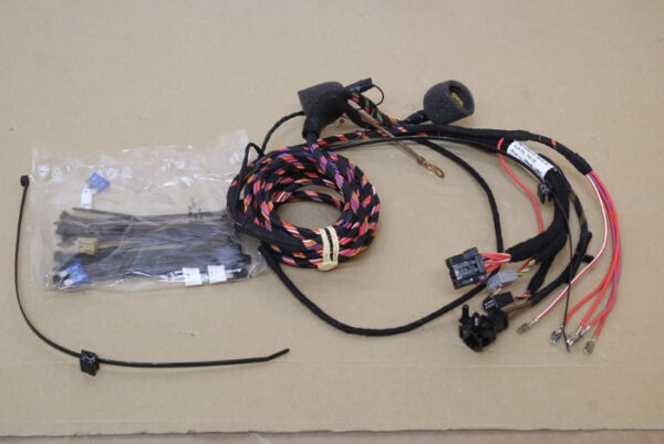 5FJ055204 - SEAT TARRACO KN Trailer Operation Socket Wiring Set 5FJ055204 NEW GENUINE