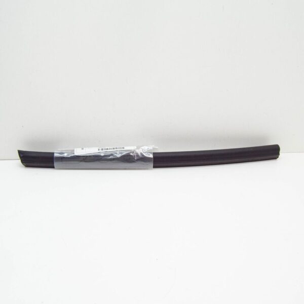 5L0839762C - Skoda Yeti 5L Door Seal Inner Rear Right 5L0839762C, Genuine Part