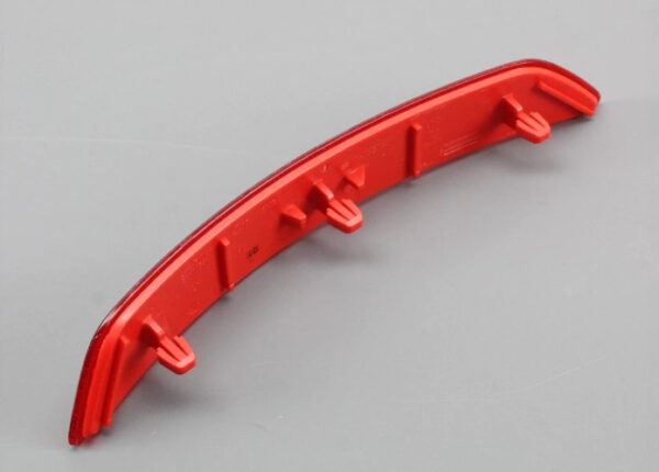 5L0945105A - NEW SKODA YETI 5L REAR LEFT BUMPER REFLECTOR 5L0945105A ORIGINAL