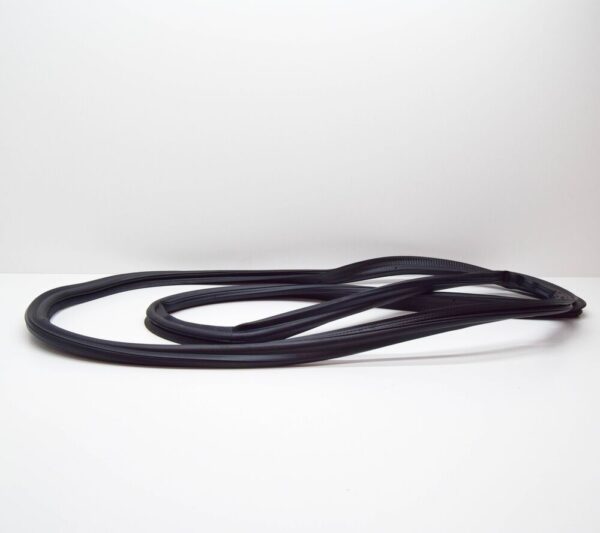 5LG827705A - ŠKODA ENYAQ IV tailgate seal 5LG827705E NEW ORIGINAL