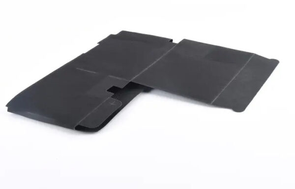 5Q0915411D - ŠKODA SUPERB MK3 battery protection housing with cover 5Q0915411D NEW original