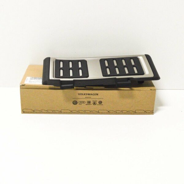 5Q1864551A - NEW ŠKODA OCTAVIA 5E FOOTREST 5Q1864551A LHD ORIGINAL