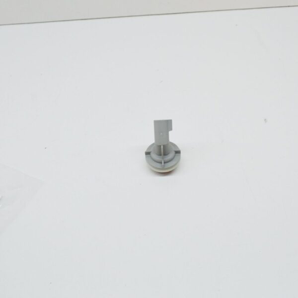 1345075 - FORD FOCUS MK2 Bulb Holder Assy 21 WATT 1345075 4M5A-13K370-BA NEW GENUINE