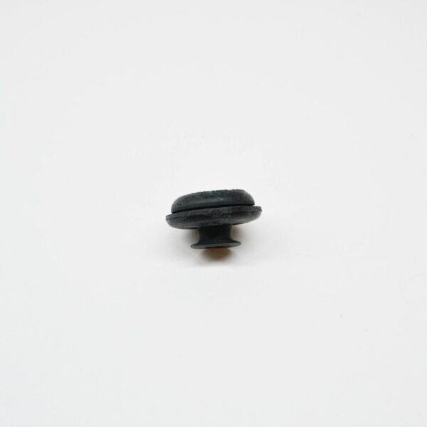1381347 - NEW FORD FOCUS MK2 REAR WINDOW WIPER GROMMET 1381347 3M51-R17C582-CA ORIGINAL