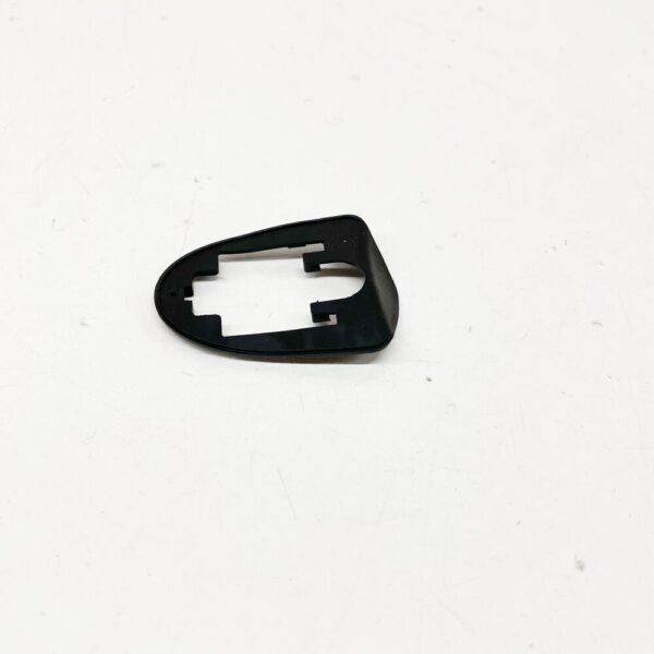 1382021 - FORD MONDEO MK4 FRONT DOOR HANDLE SMALL PAD 6M21-U22042-BA 1382021 NEW GENUINE