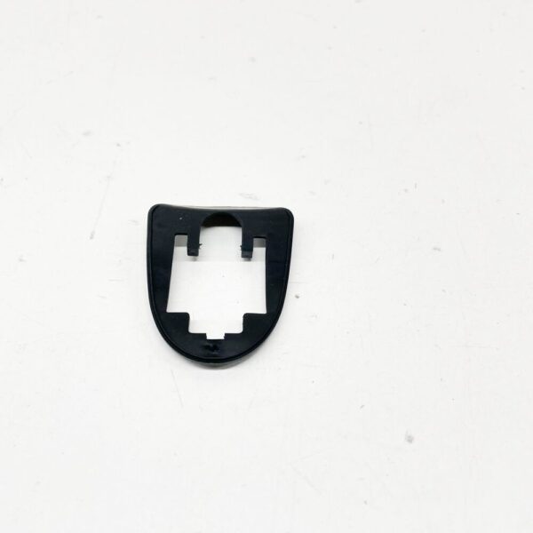 1382021 - FORD MONDEO MK4 FRONT DOOR HANDLE SMALL PAD 6M21-U22042-BA 1382021 NEW GENUINE