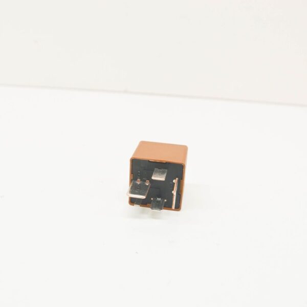 1435908 - FORD FIESTA MK6 WT Glow Plug Relay 6S6T-12A343-AA 1435908 GENUINE NEW