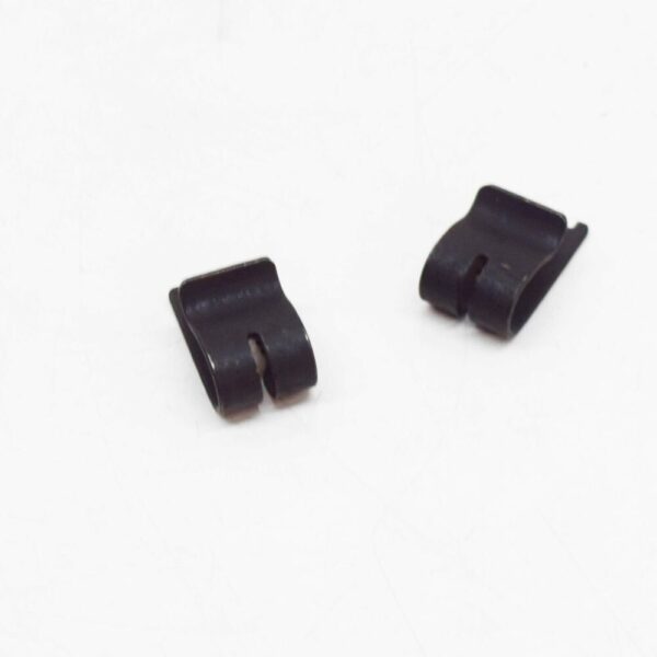1437185 - NEW FORD C-MAX MK1 FRONT MUD FLAP FIXING PARTS KIT 1437185 ORIGINAL