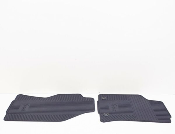 1446088 - NEW FORD FOCUS MK1 FRONT FLOOR MAT SET LHD 1446088 AM2S4J-A13010-FB ORIGINAL