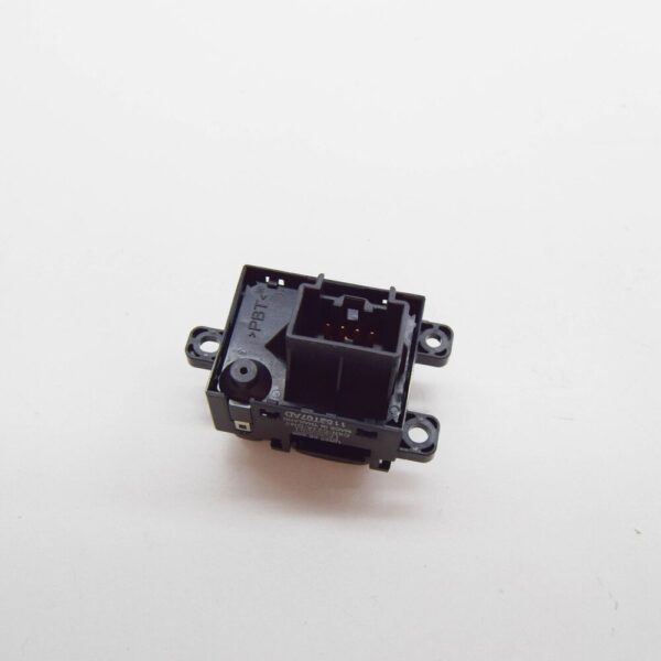 1452627 - FORD RANGER MK2 Electrically Oper. Mirror Switch RHD 1452627 NEW GENUINE