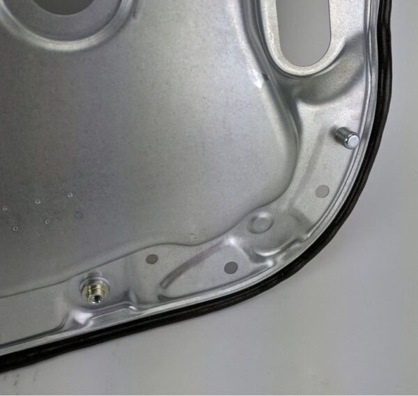 1480306 - New Ford Focus MK2 Left Tail Interior Door Shield 1480306 Genuine