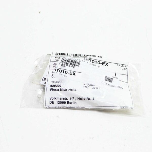 1480540 - NEW FORD S-MAX MK1 REAR BUMPER TOW EYE COVER 1480540 6M2J-17K950-AAXWAA OEM