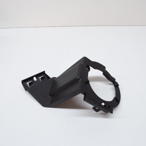 1523847 - FORD FOCUS MK2  Front Left Fog Light Holder 1523847 8M51-15267-AC New Genuine