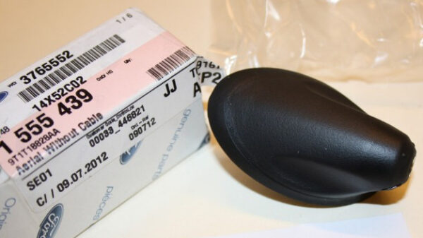 1555439 - FORD TRANSIT MK3 Aerial Without Cable 9T1T-18828-AA 1555439 NEW GENUINE