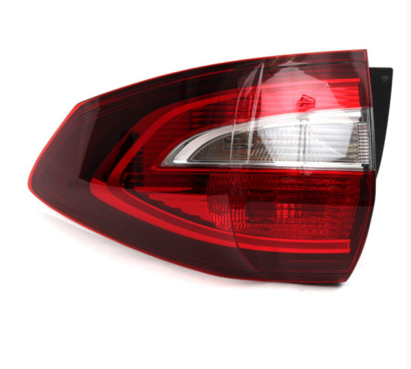 2021999 - NEW FORD C-MAX MK2 REAR RIGHT OUTER TAILLIGHT 2021999 F1CB-13404-BE ORIGINAL